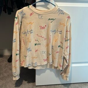 TEDDY FRESH Graphic Font Cropped Crewneck Sweatshirt